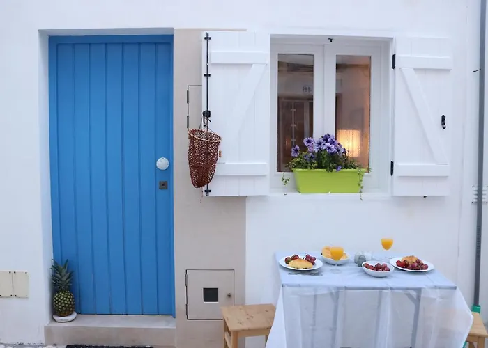 Tiny House Apartment